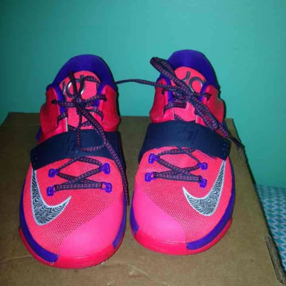 KD7 shoes